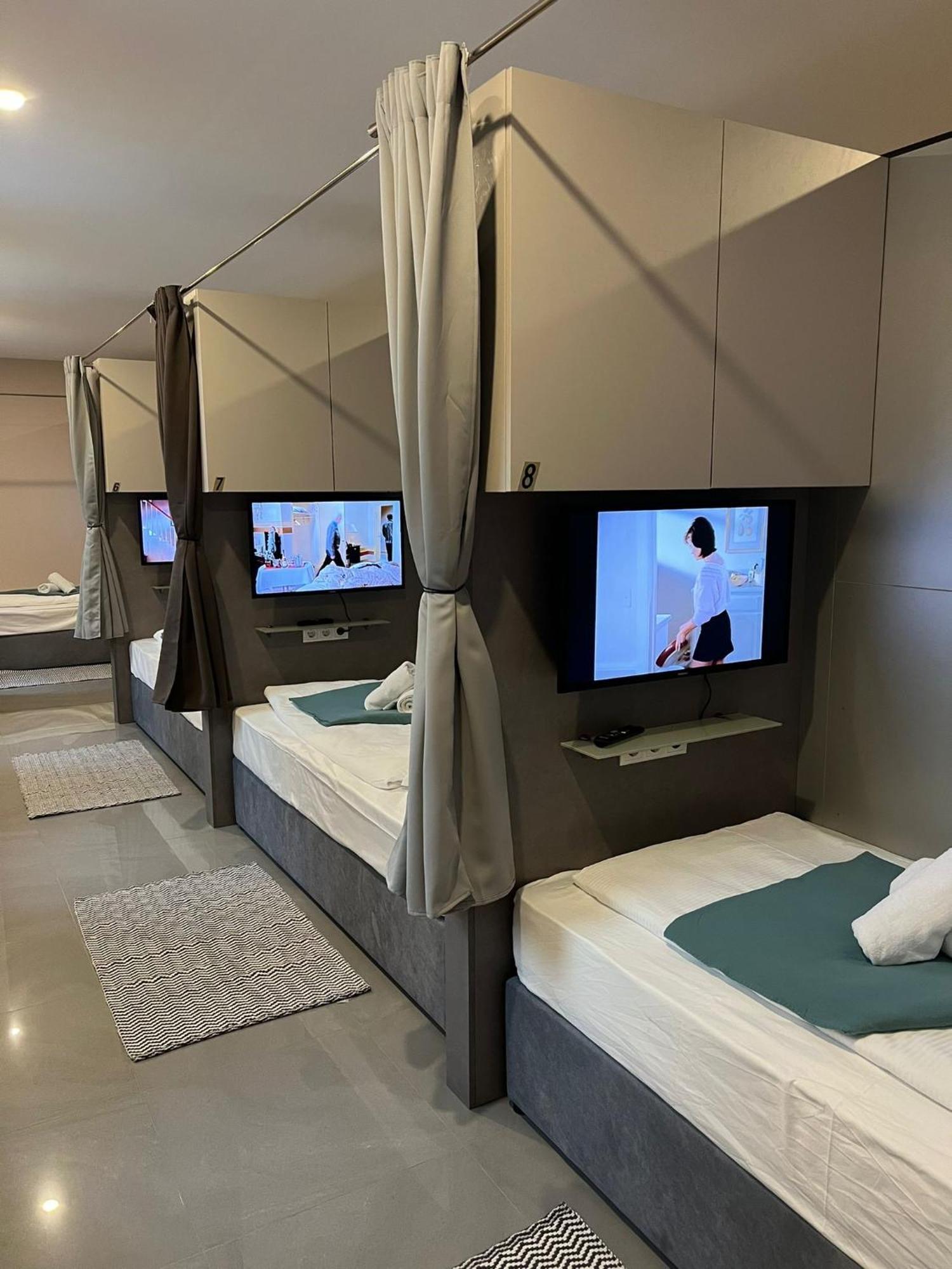 New Central Apartments Westbahnhof Viyana Dış mekan fotoğraf